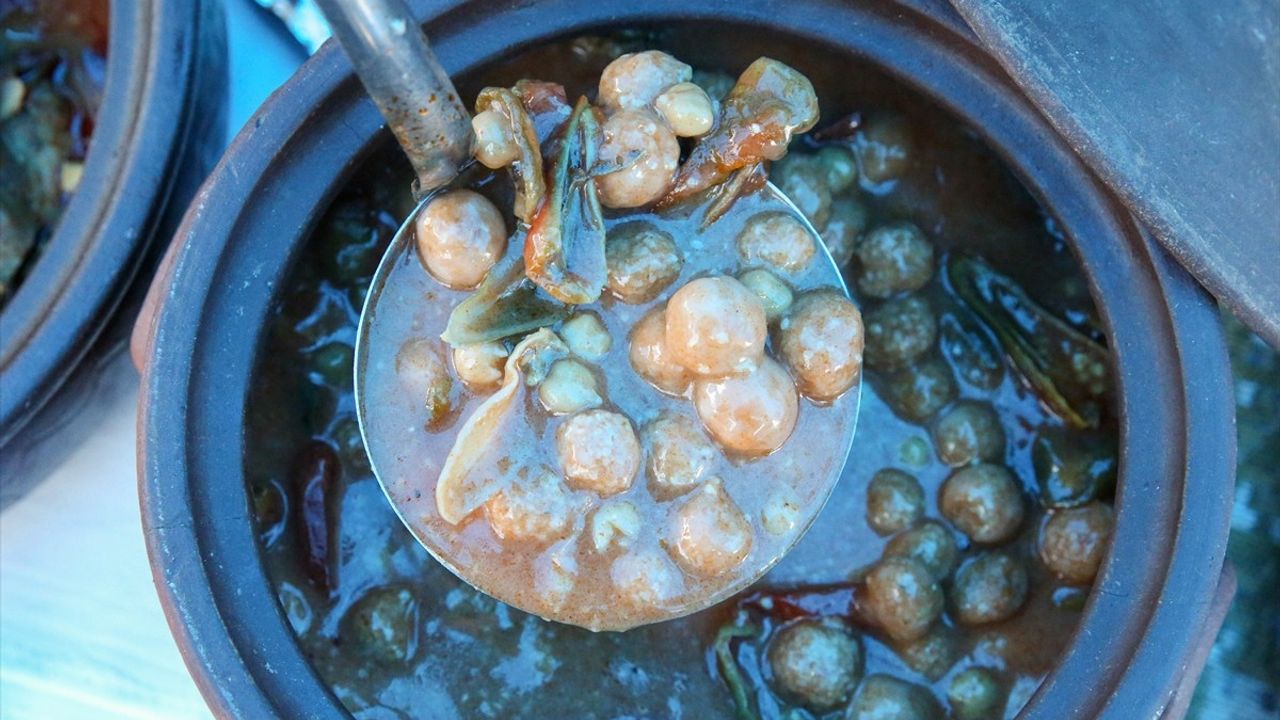 Uşak'ta Türk Mutfağı Haftası'nda Yöresel Lezzetler Tanıtıldı