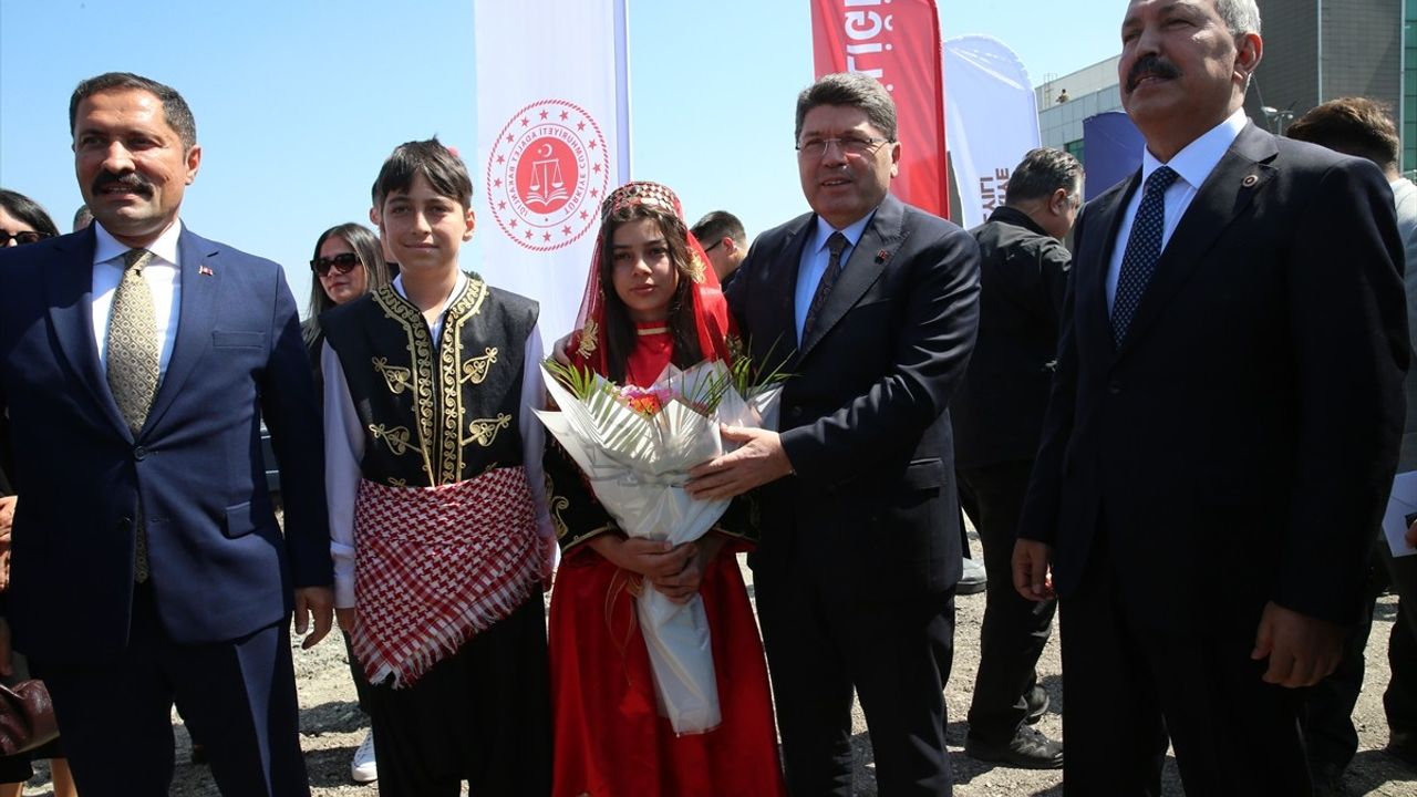 Yayman: Türkiye Yüzyılı'nda Yargı ve Yerel Yönetimlerde Hedeflerimizi Gerçekleştireceğiz