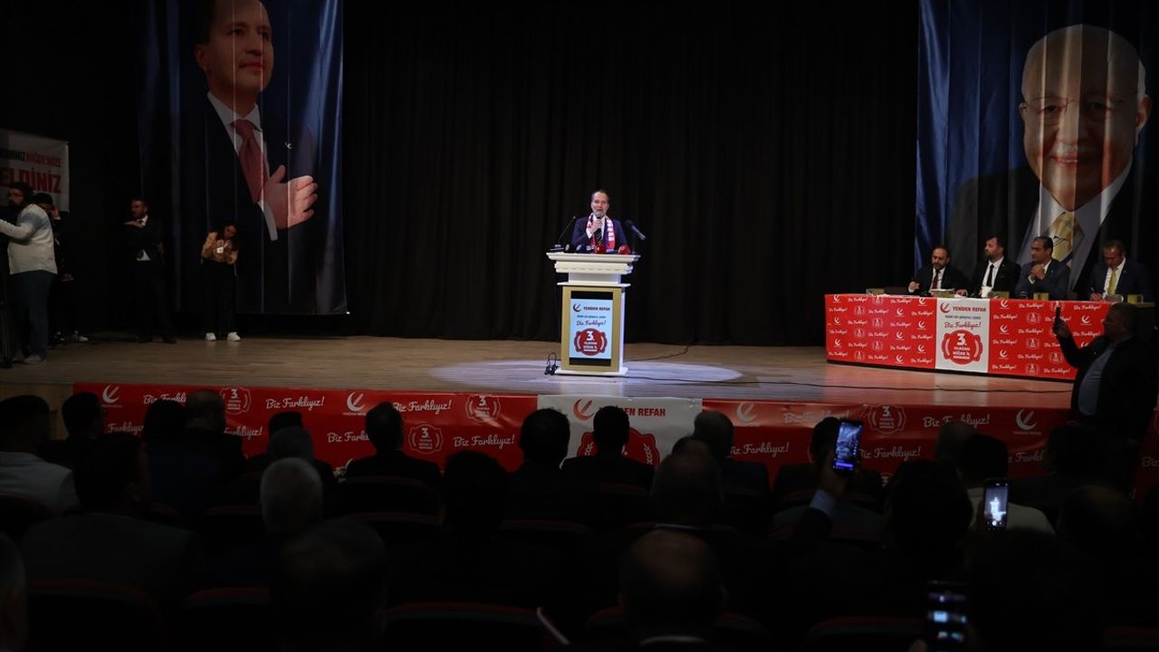 Yeniden Refah Partisi Genel Başkanı Fatih Erbakan Niğde'de İl Kongresine Katıldı