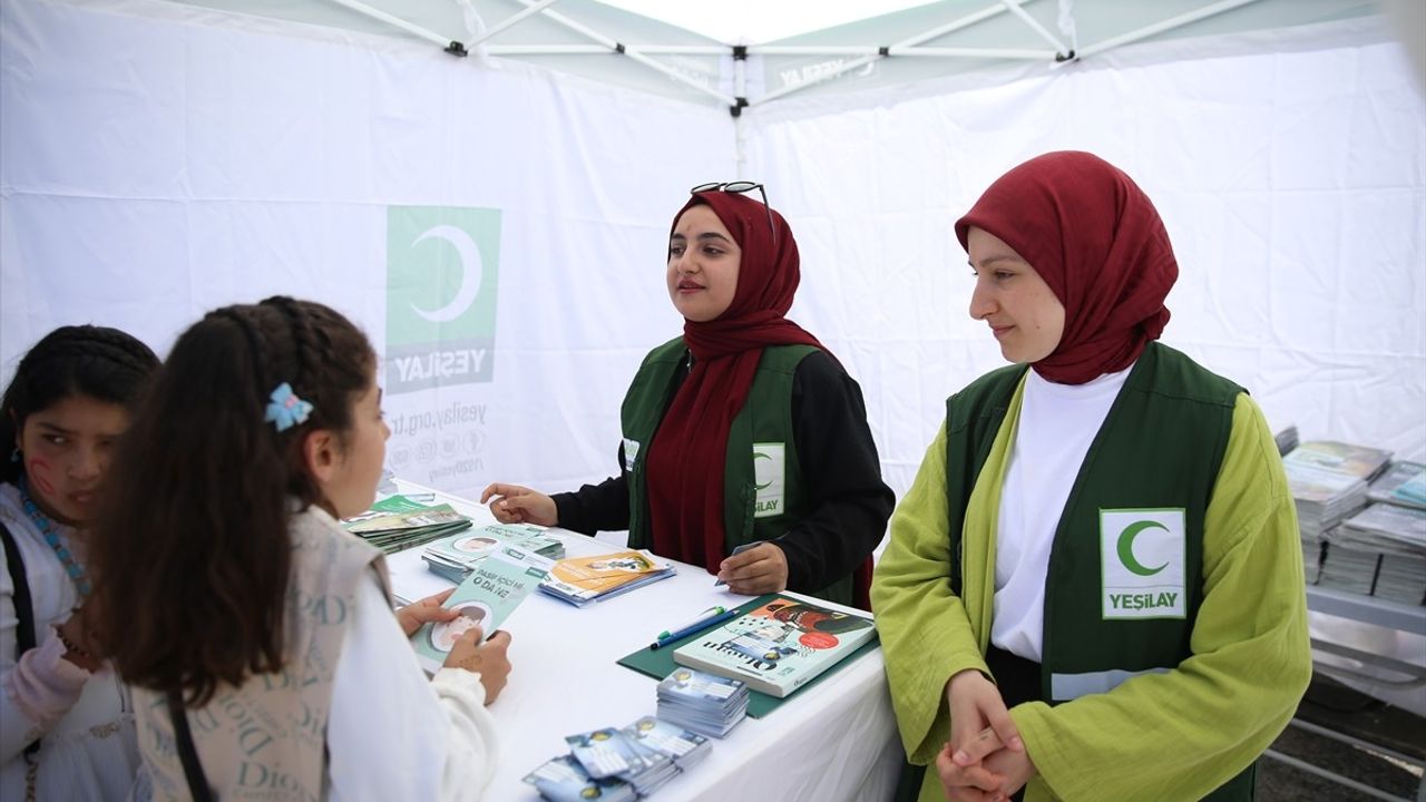 Yeşilay Erzurum Şubesi'nde Dezavantajlı Çocuklar için Festival Başladı
