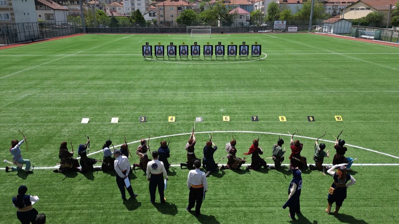 YURTLİG Geleneksel Türk Okçuluğu Şampiyonası Sakarya'da Başladı