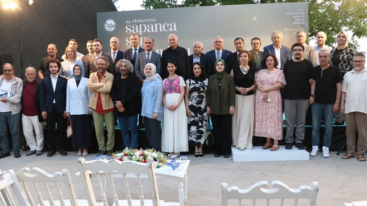 24. Uluslararası Sapanca Şiir Akşamları Başladı