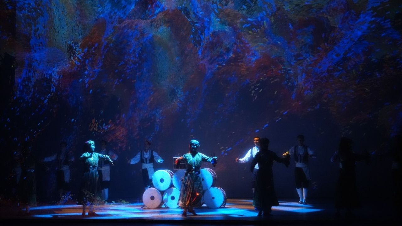 5. İstanbul Dijital Sanat Festivali, AKM'de Sanatseverler ile Buluştu