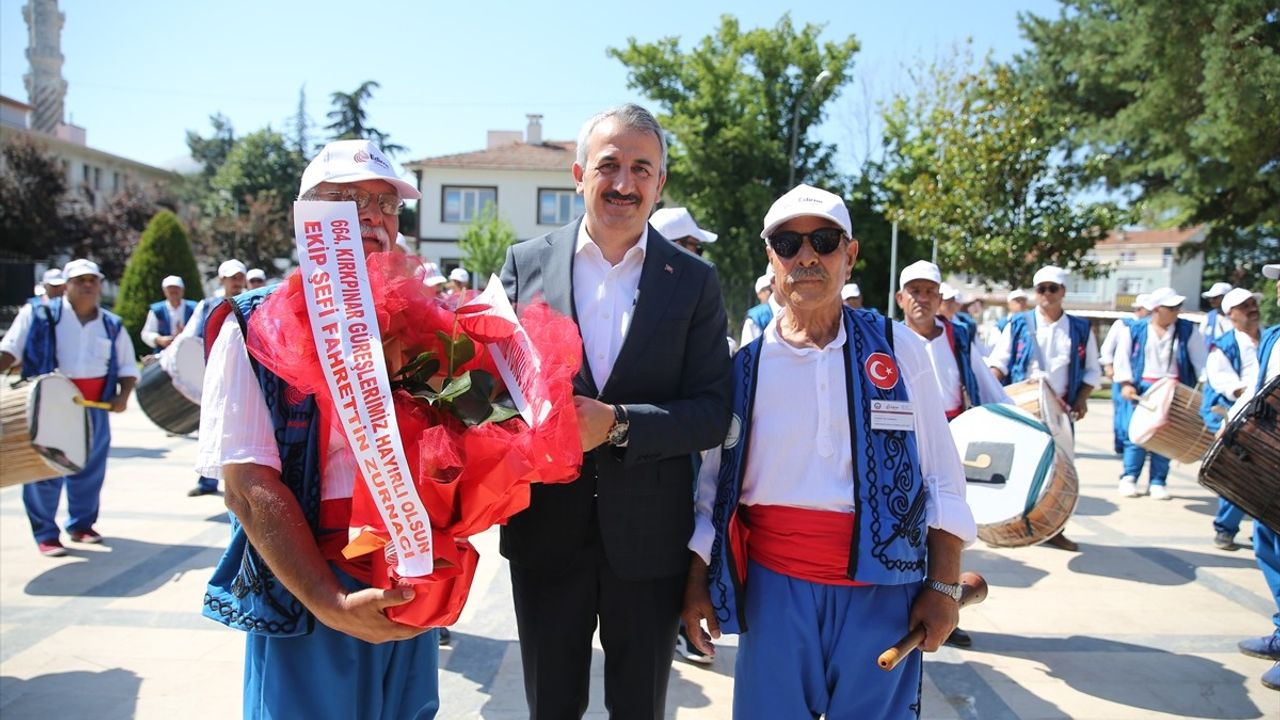 664. Tarihi Kırkpınar Yağlı Güreşleri Festivali Davul Zurna Ekipleriyle Başladı