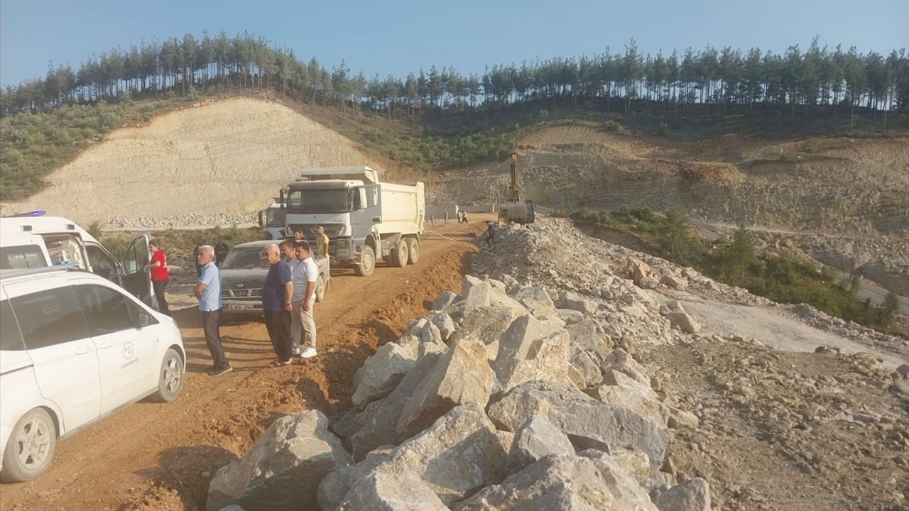 Adana'da Gölet İnşaatında Göçük: Bir İşçi Hayatını Kaybetti