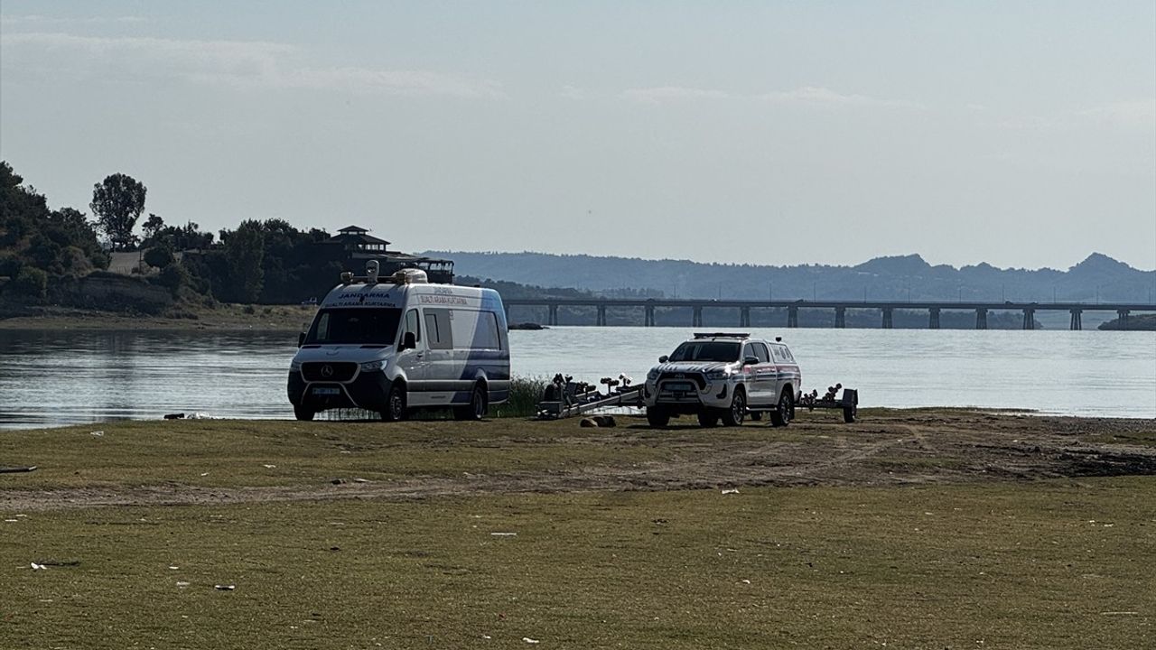 Adana'da Seyhan Baraj Gölü'nde Kaybolan Emirhan Gürbüz'ün Cansız Bedeni Bulundu