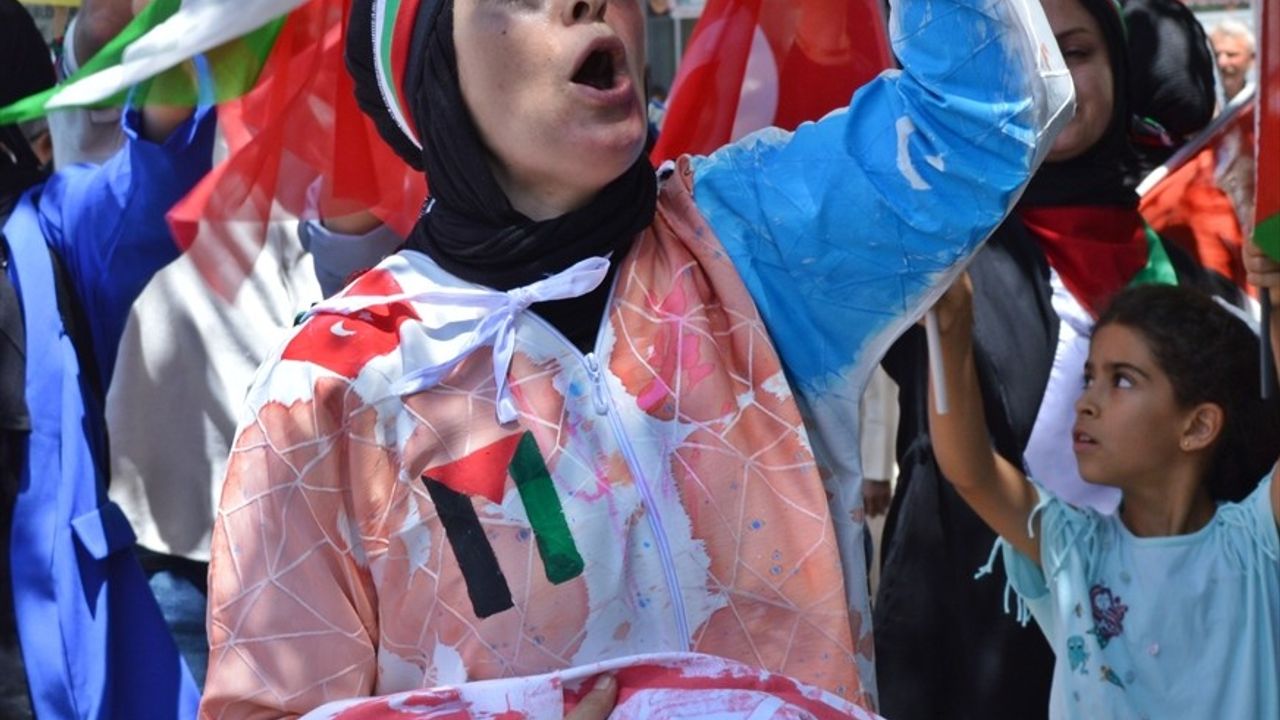 Adıyaman'da İsrail'in Gazze'ye Yönelik Saldırılarına Protesto Düzenlendi
