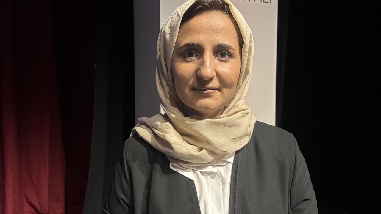 Afgan Sinemacı Vega Moqarabi Türkiye'de Genç Sinemacılara İlham Veriyor