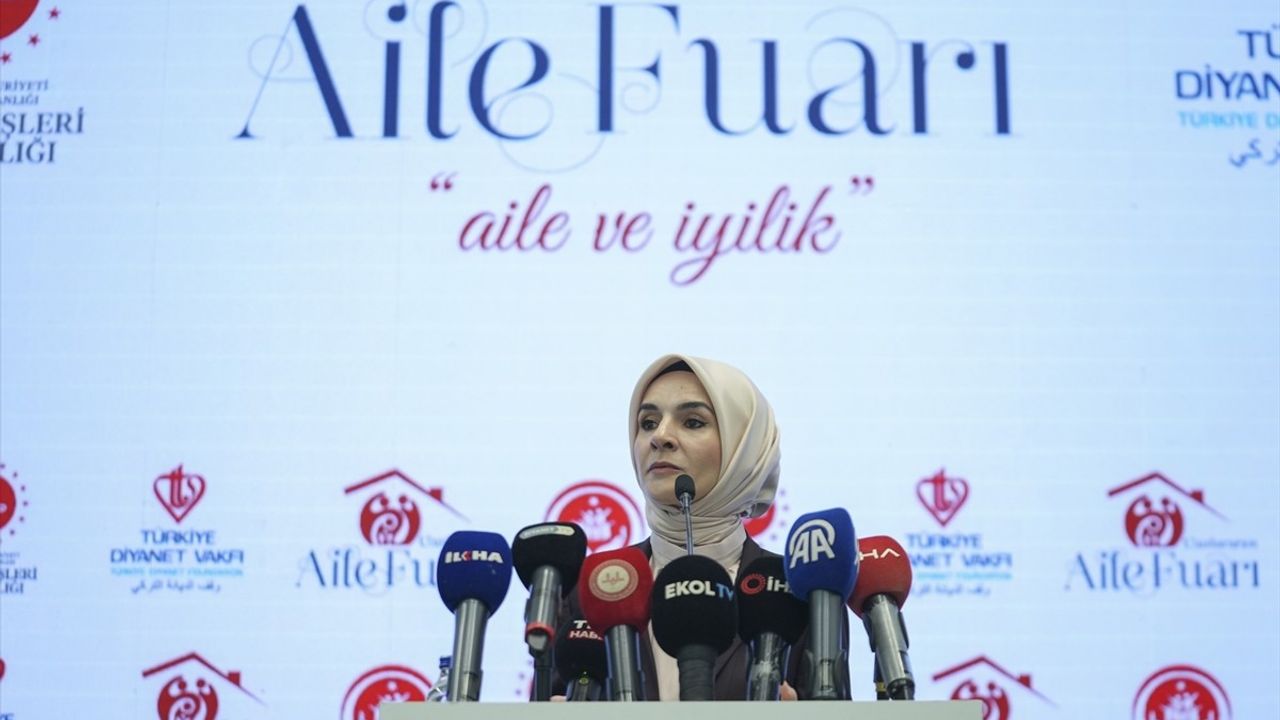Aile ve Sosyal Hizmetler Bakanı Göktaş, Uluslararası Aile Fuarı'nda Destekleri Açıkladı