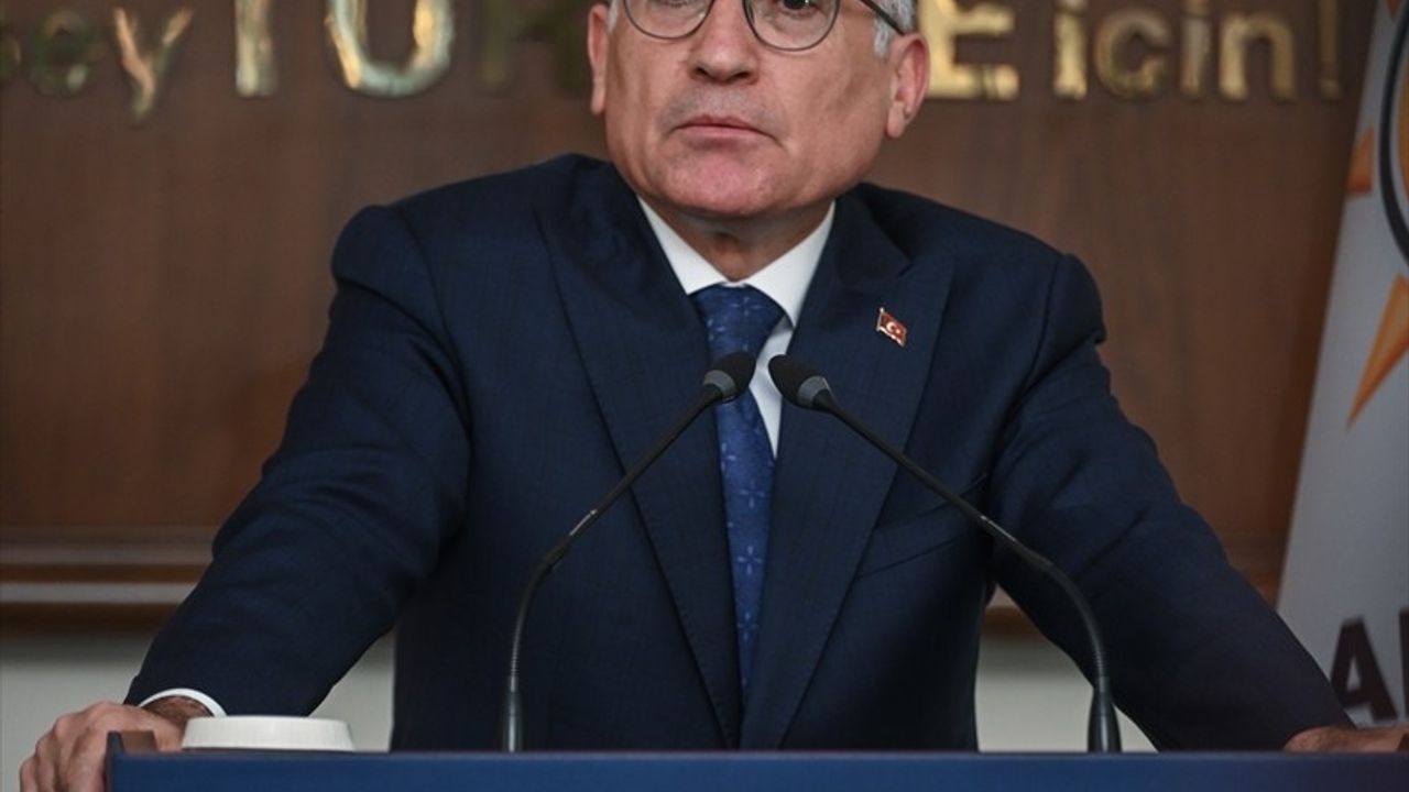 AK Parti, Çalışma Hayatına Dair Kanun Teklifini TBMM'ye Sundı