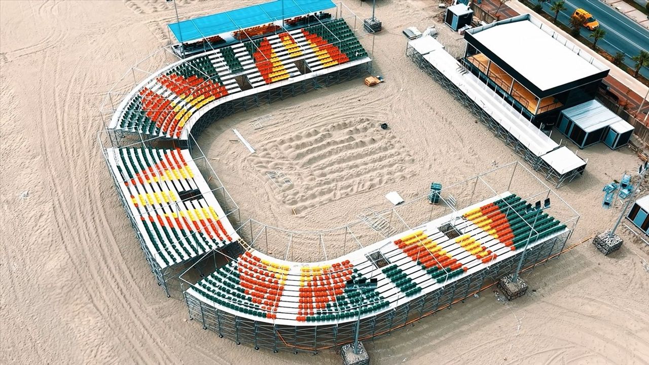 Alanya'da Avrupa Plaj Hentbolu Şampiyonaları İçin Hazırlıklar Devam Ediyor
