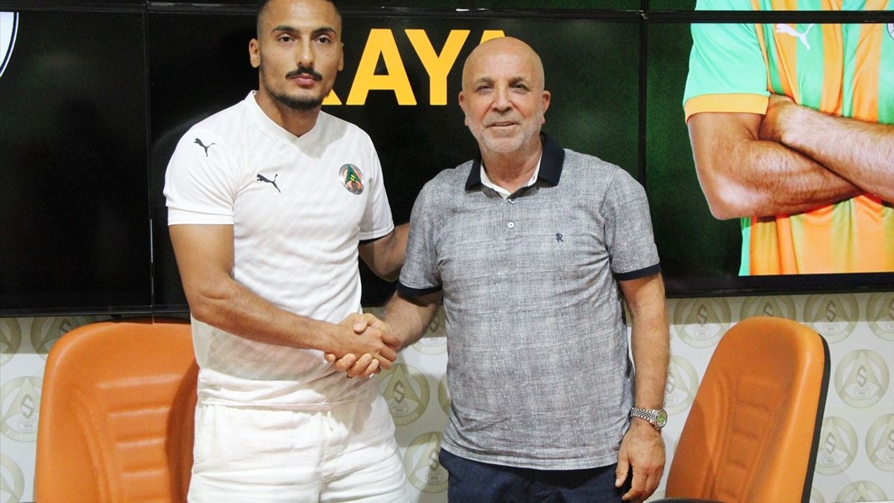 Alanyaspor, İbrahim Kaya ile 4 Yıllık Sözleşme İmzaladı