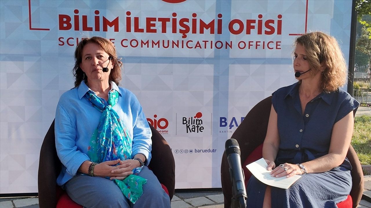 Amasra'da Bilim Kafe Etkinliği: Amastris Antik Kenti'nin Tarihi Anlatıldı