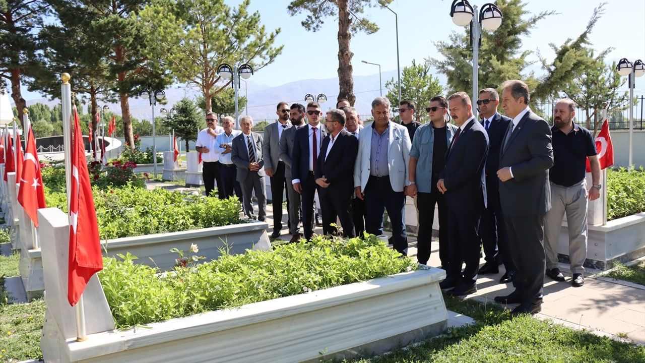 Anahtar Parti Genel Başkanı Yavuz Ağıralioğlu Erzincan'da Temaslarda Bulundu