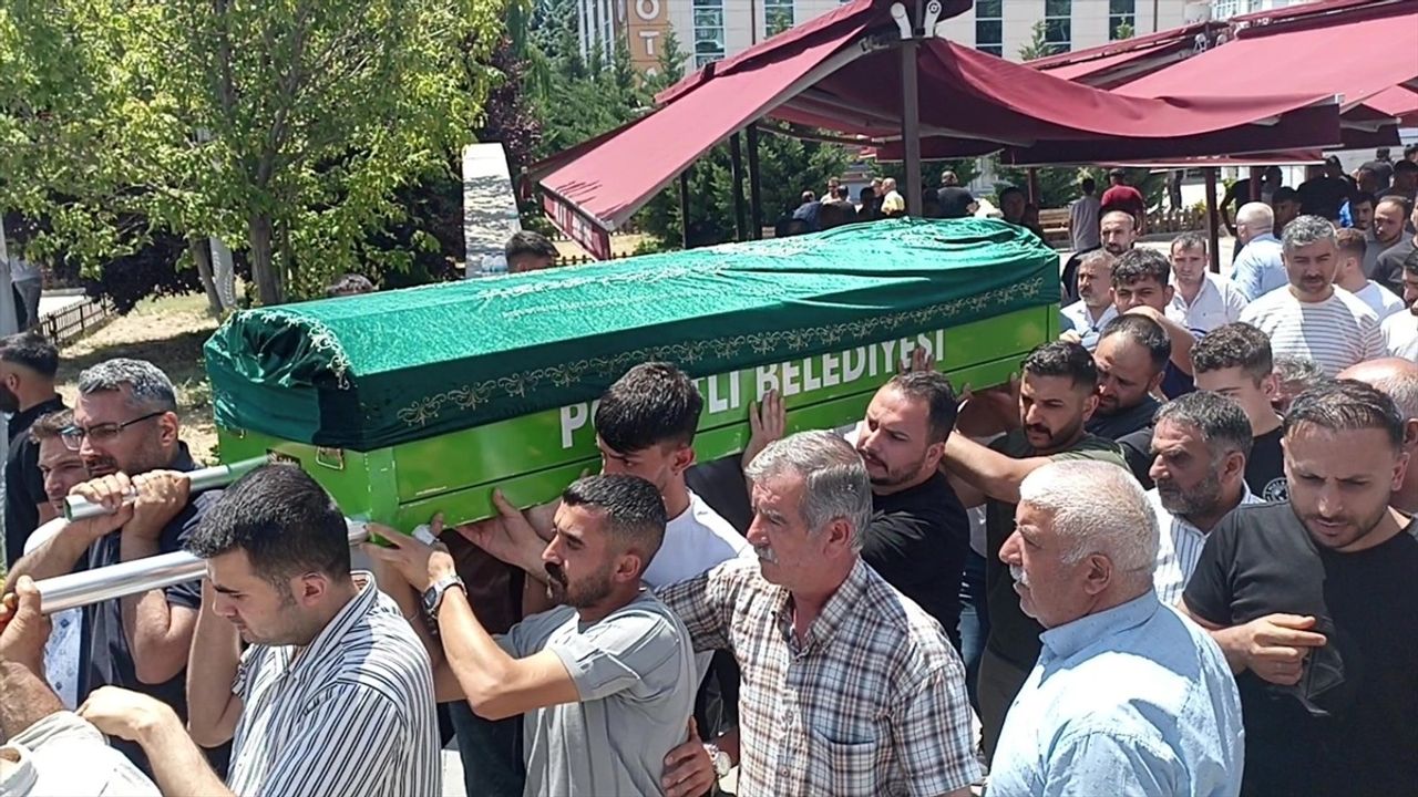 Ankara'da Fabrikada Gaz Sızıntısı: İki İşçi Hayatını Kaybetti