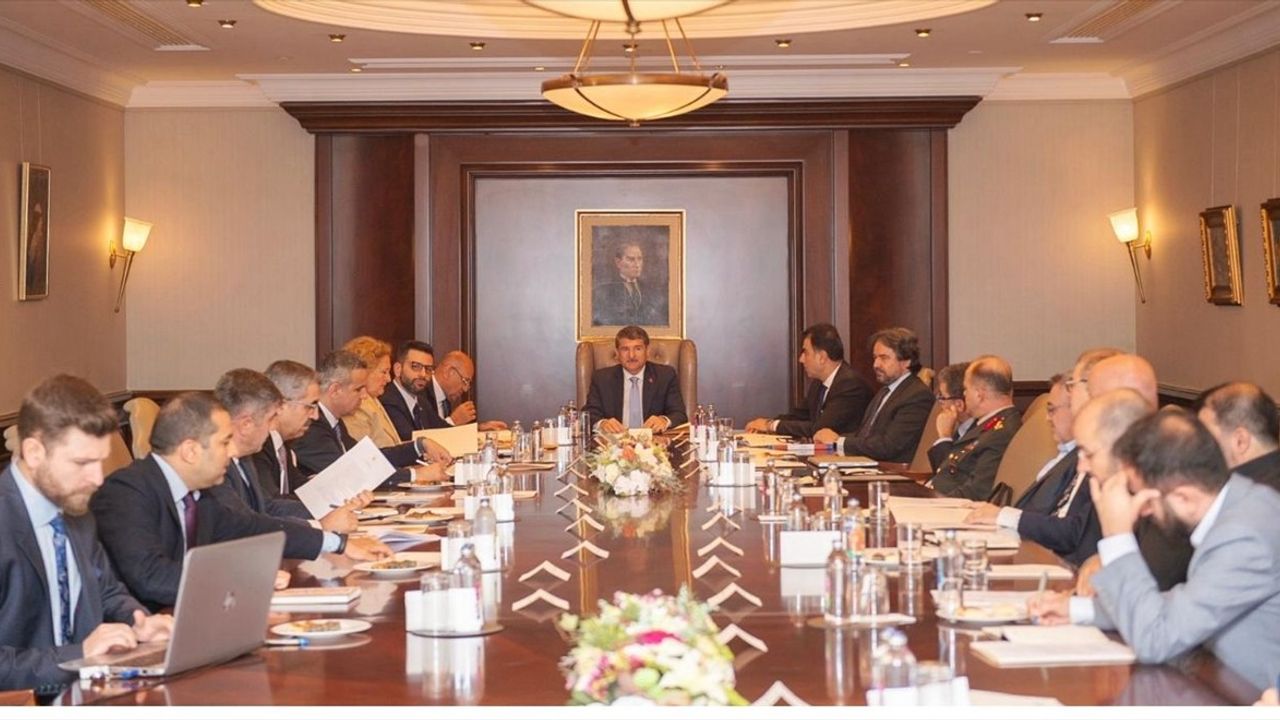 Ankara'da 'Suriye'nin Yeniden İnşası Sürecinde Küresel Dengeler ve Türkiye' Çalıştayı Düzenlendi