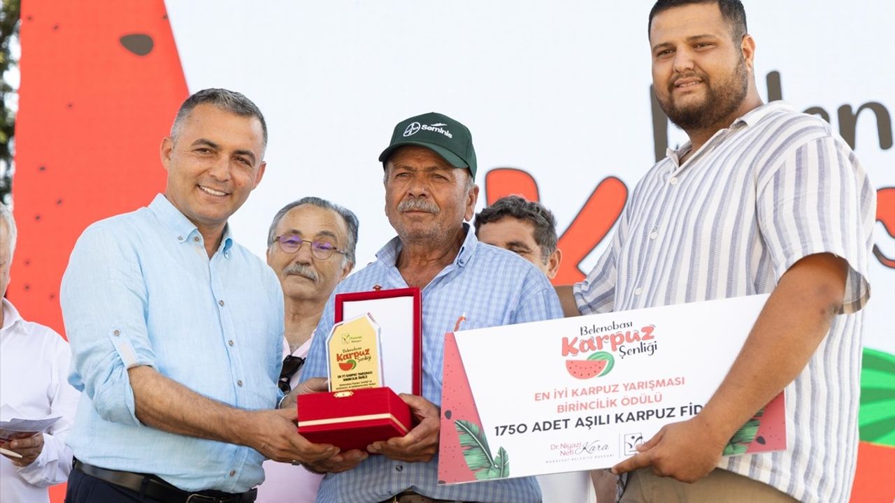Antalya'da Belenobası Karpuz Şenliği Düzenlendi