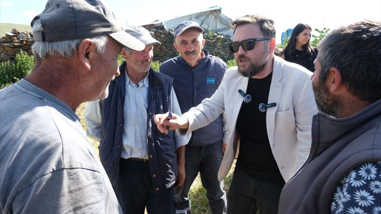 Ardahan'da Bilim Kafe Etkinliği: Buzağı Ölümlerinin Nedenleri Ele Alındı