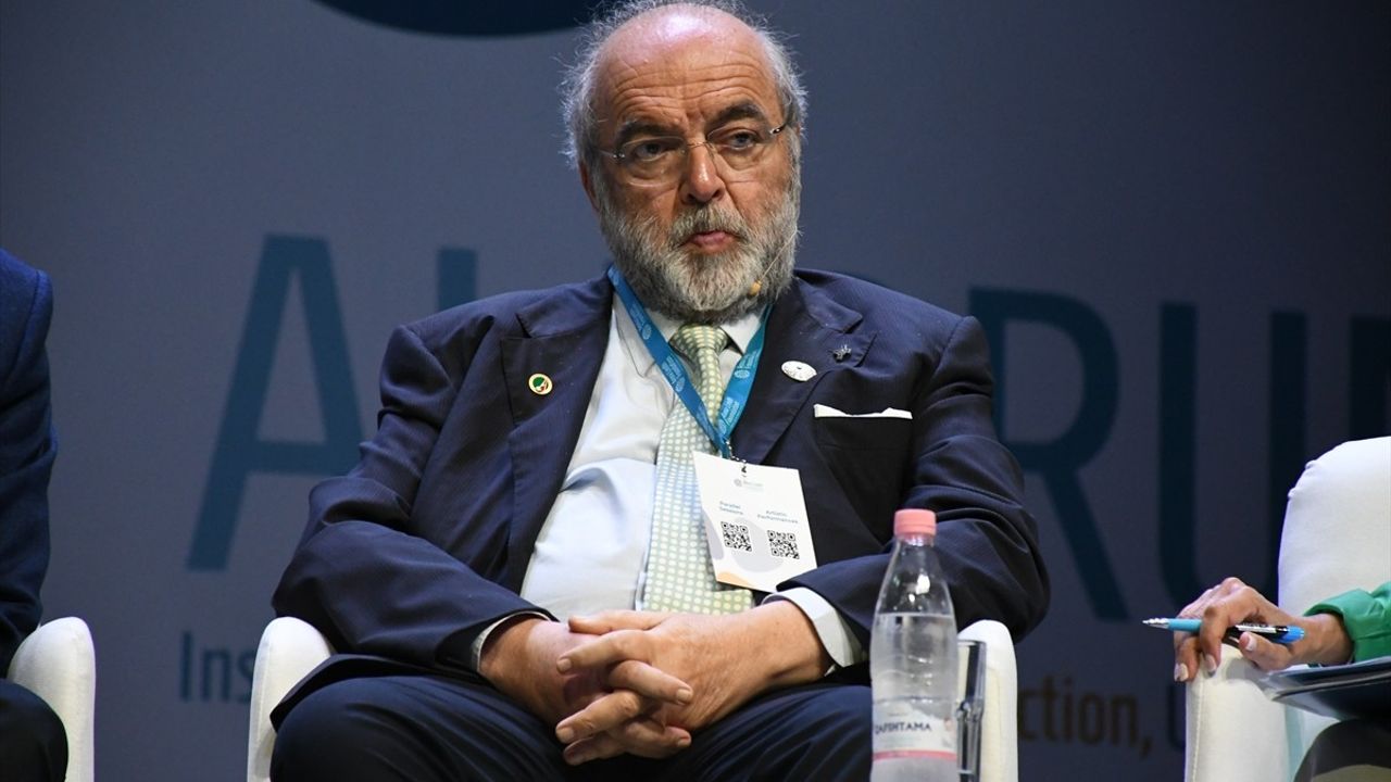 Arnavutluk'ta Bilgiden Eyleme Forumu Devam Ediyor