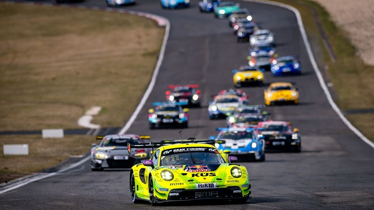 Ayhancan Güven, Nürburgring 24 Saat Yarışı'nda Porsche ile Trakya Yarışı Yapacak