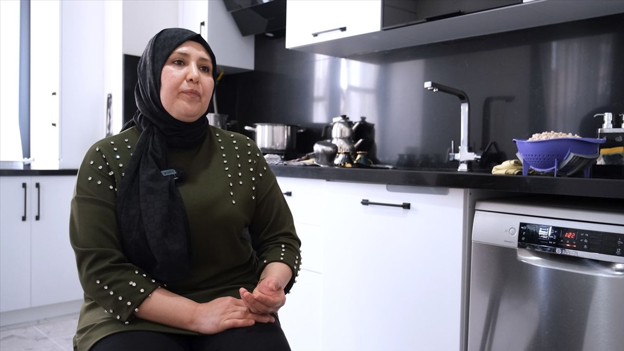 Bakan Kurum, 'Yarısı Bizden' Kampanyasıyla Kentsel Dönüşüm Çağrısında Bulundu