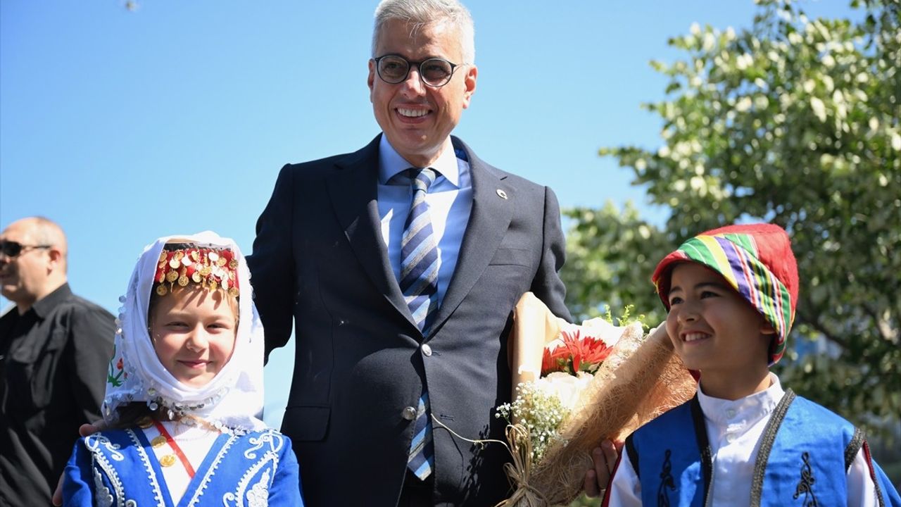 Bakan Memişoğlu, Bolu'da Sağlık Hizmetlerini Geliştirme Taahhüdünde Bulundu