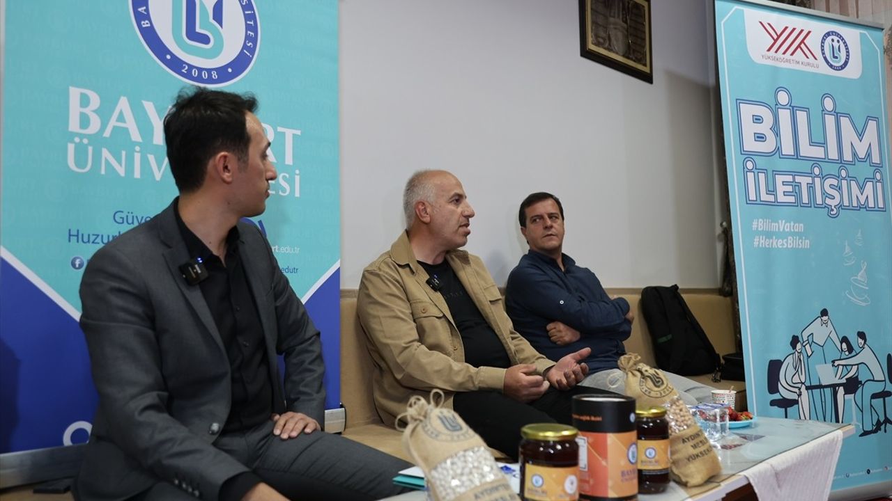 Bayburt'ta Bilim Kafe Etkinliği: Modern Arıcılık ve Dijital Bağlılık Üzerine Bilgilendirme