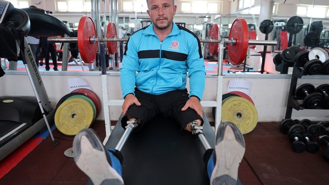 Bedensel Engelli Halterci Mustafa Gül, Avrupa Şampiyonluğu Hedefliyor