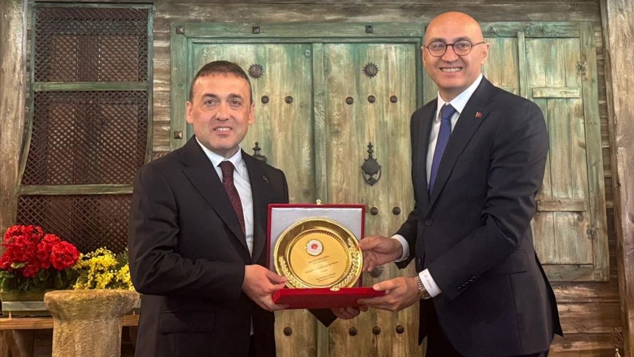 Beykoz Cumhuriyet Başsavcısı Duman, Bilecik Valiliğine Atanan Sözer İçin Veda Yemeği Düzenledi