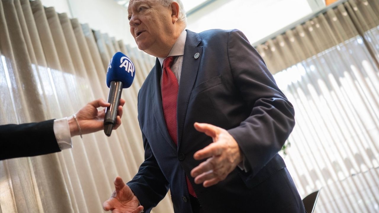 BM Medeniyetler İttifakı Yüksek Temsilcisi Moratinos, İİT Toplantısını Değerlendirdi