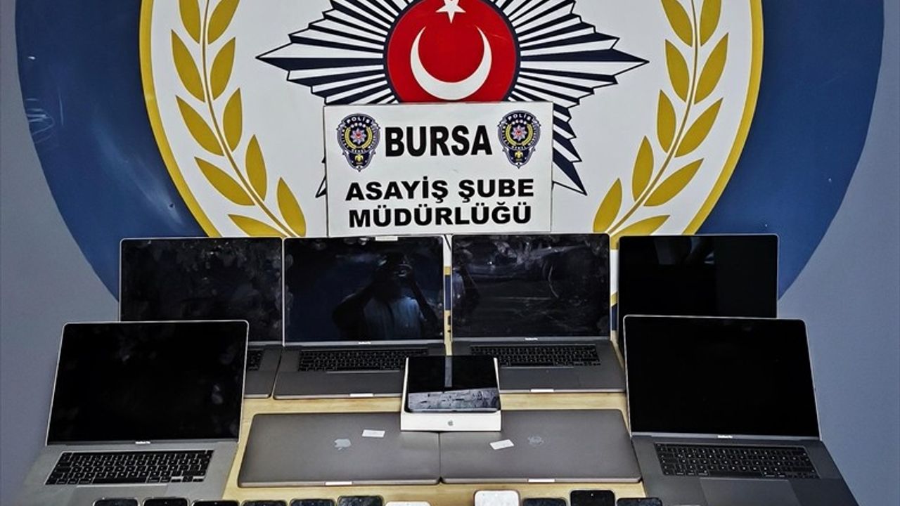 Bursa Merkezli Dolandırıcılık Operasyonunda 4 Şüpheli Tutuklandı