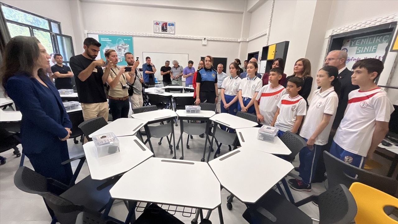 Çanakkale'deki Yenilikçi Sınıfa Alp Mercan'ın Adı Verildi