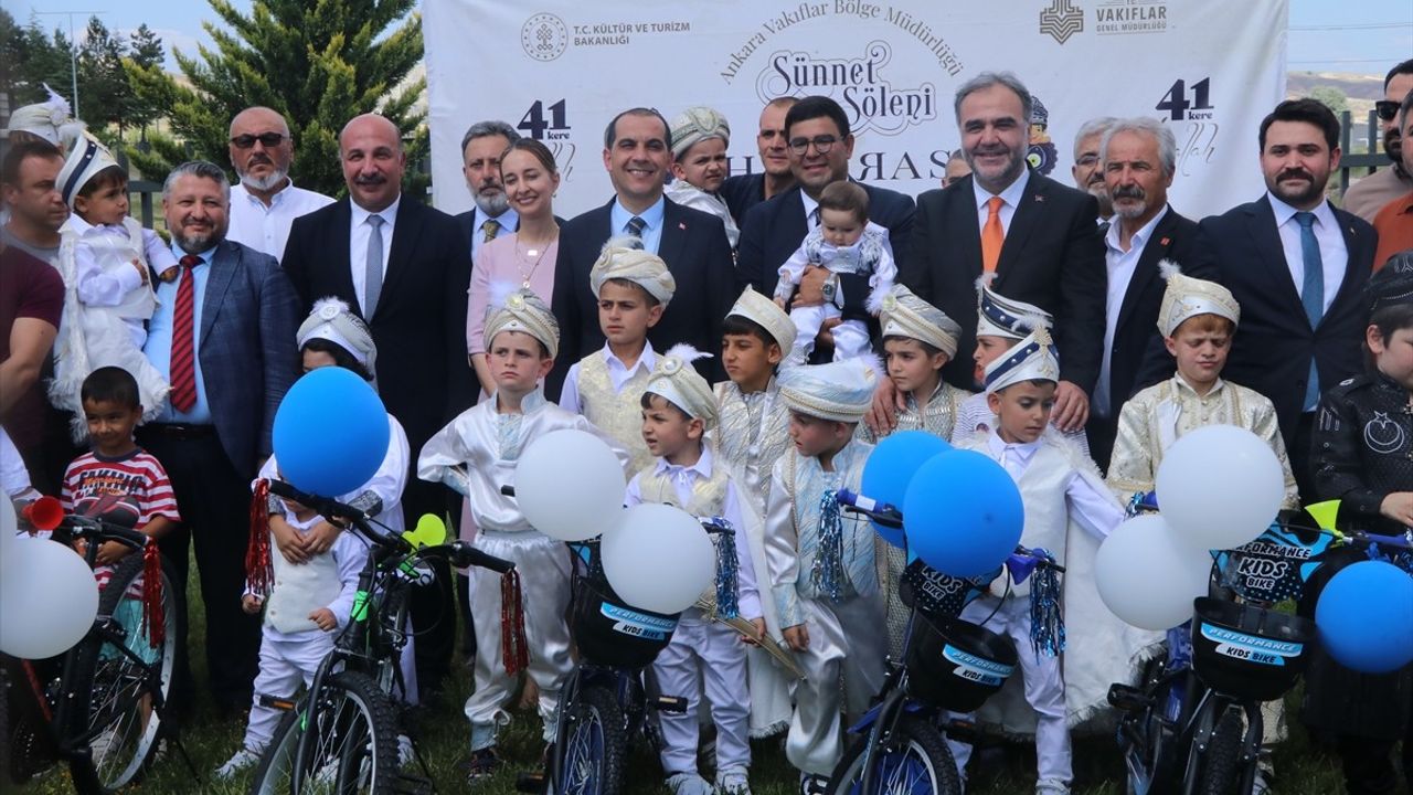 Çankırı’da 41 Çocuk İçin Geleneksel Sünnet Şöleni Düzenlendi