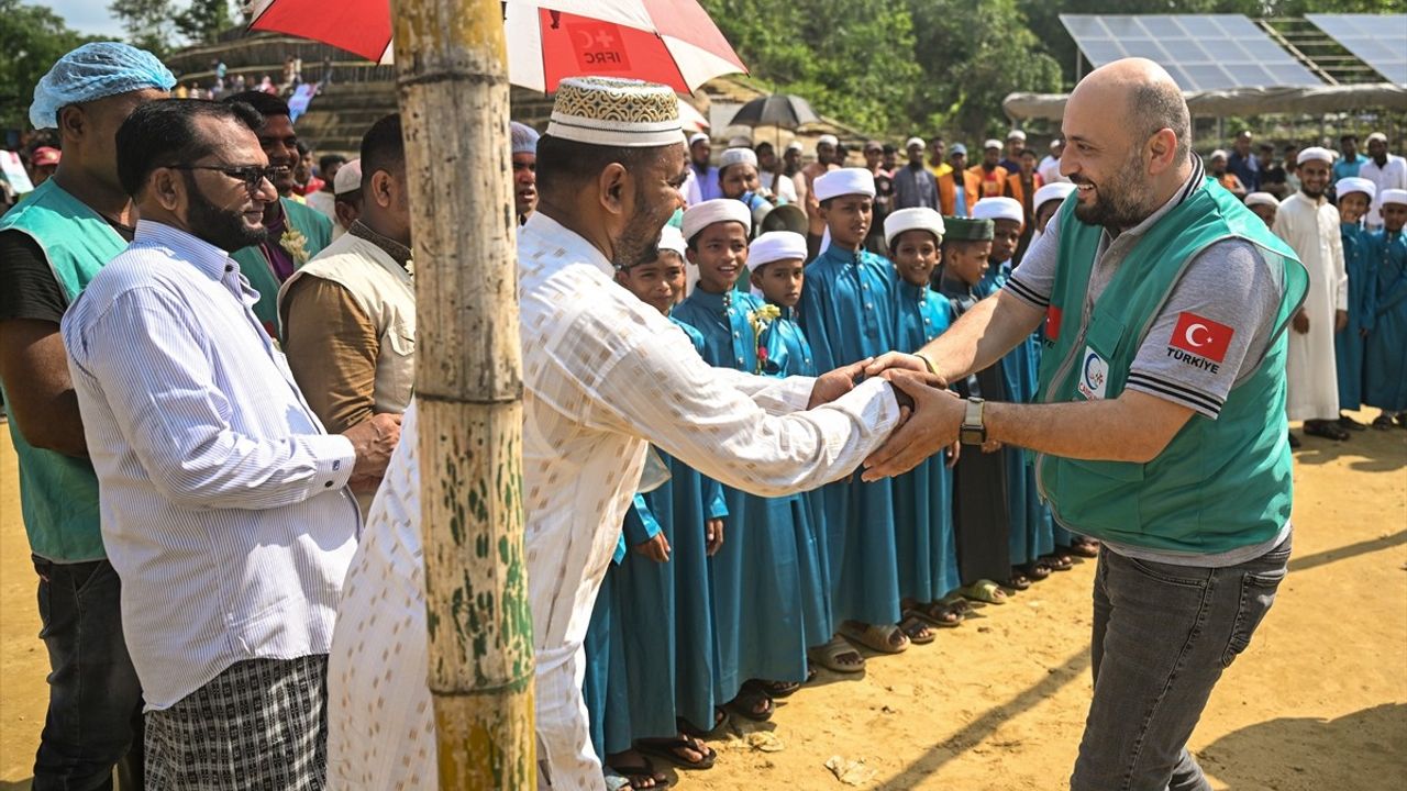 Cansuyu Derneği, Arakan Mültecilerine Kurban İle Destek Sağladı