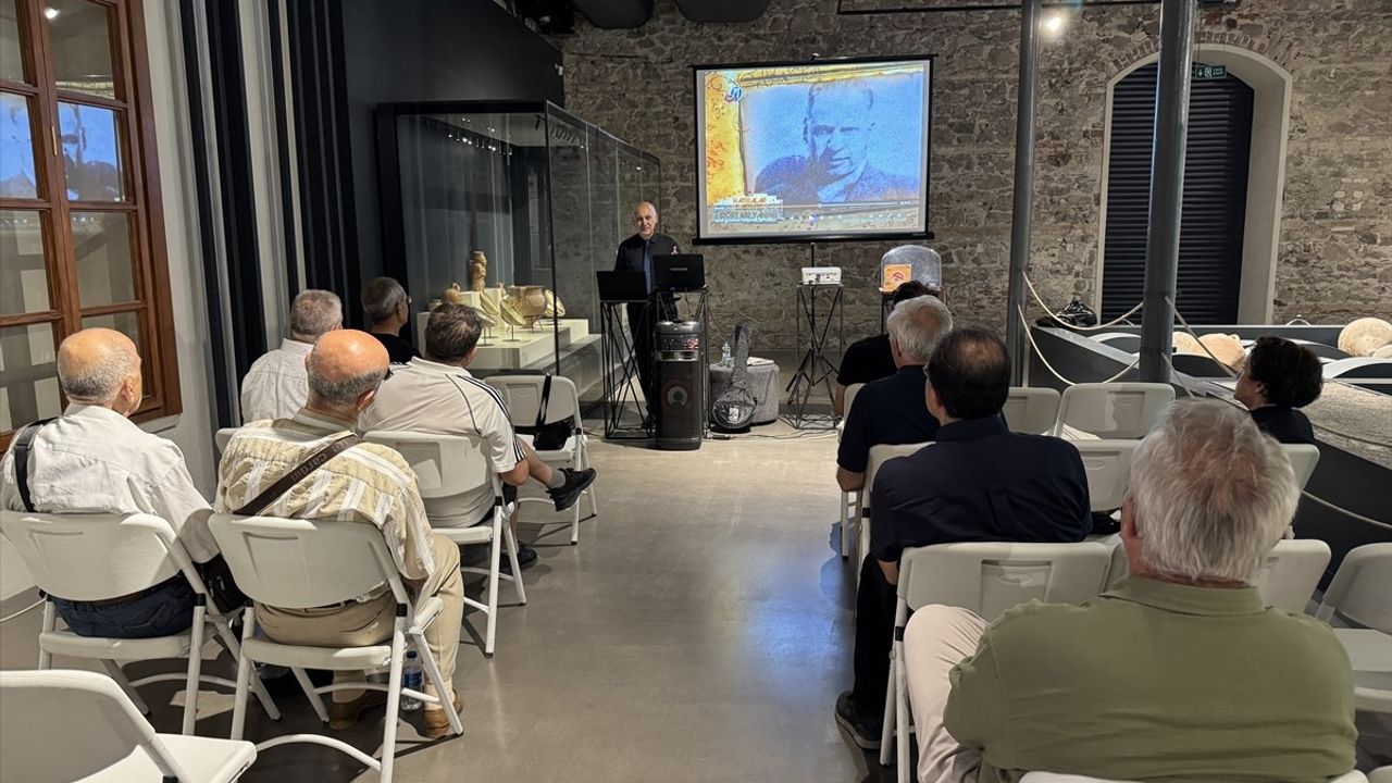 Celal Güzelses, İzmir'de 'Şark Bülbülü' Unvanıyla Anıldı