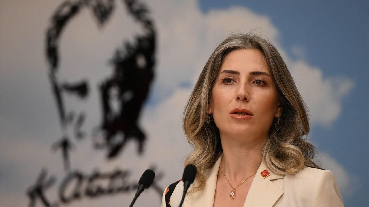 CHP Genel Başkan Yardımcısı Atalar, Turizm Verilerini Değerlendirdi