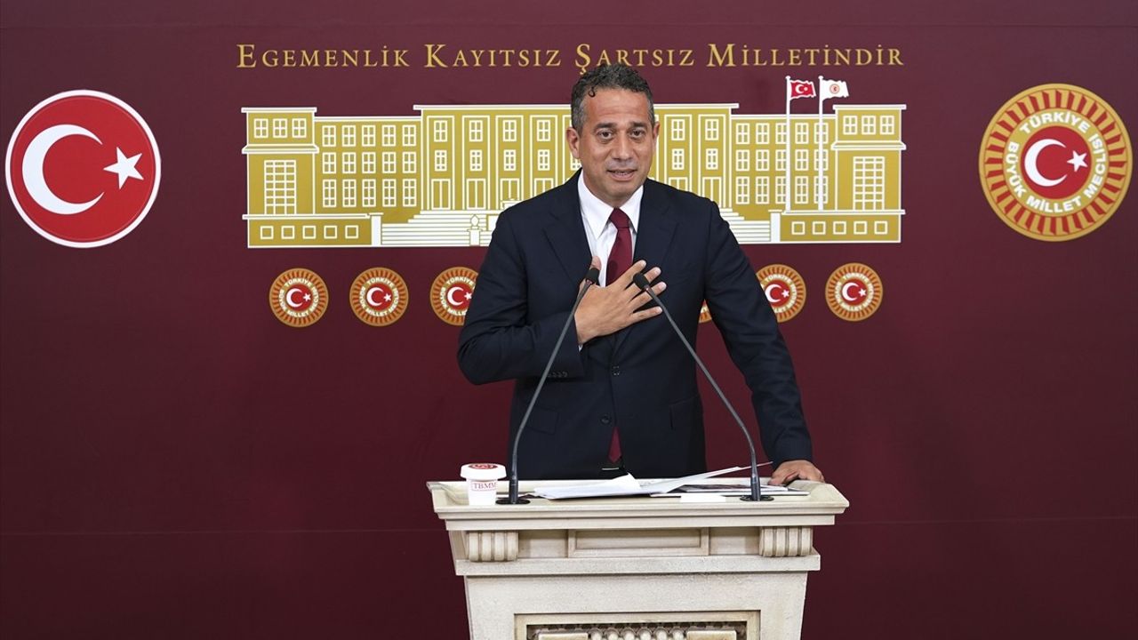 CHP'li Başarır, Ferdi Zeyrek'in Vefatını Değerlendirdi