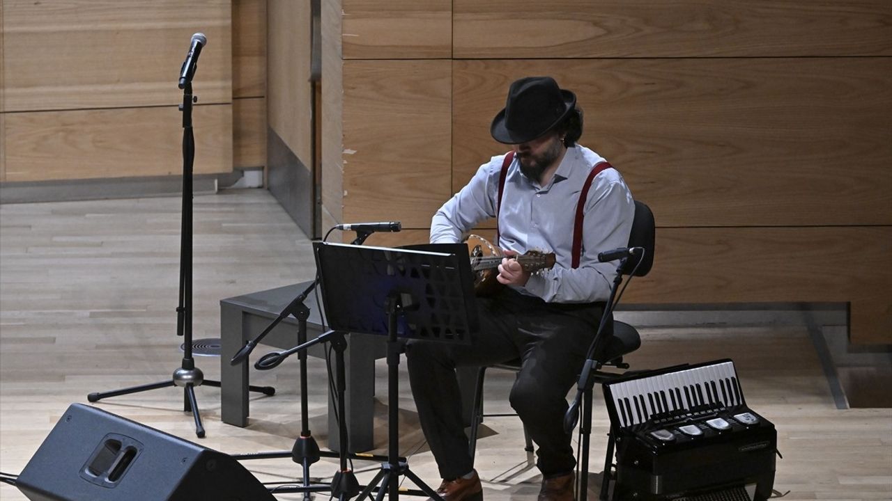 CSO Ada Ankara'da 'Napolitango' Konseri Gerçekleşti