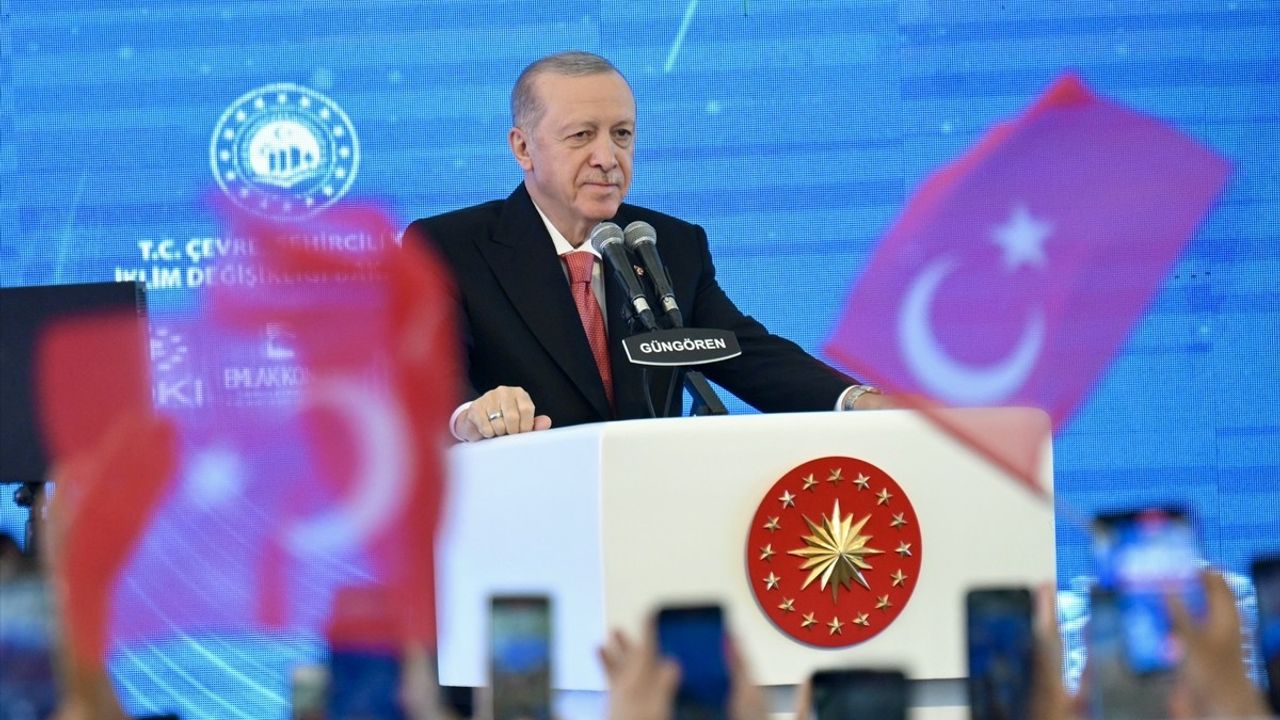 Cumhurbaşkanı Erdoğan'dan Kentsel Dönüşüm Vurgusu: 'Bu Bir Milli Güvenlik Meselesidir'