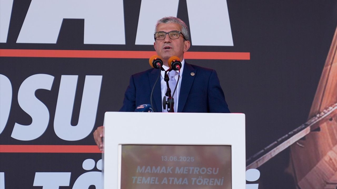 Dikimevi–Natoyolu Raylı Sistem Uzatma Hattı Temeli Atıldı