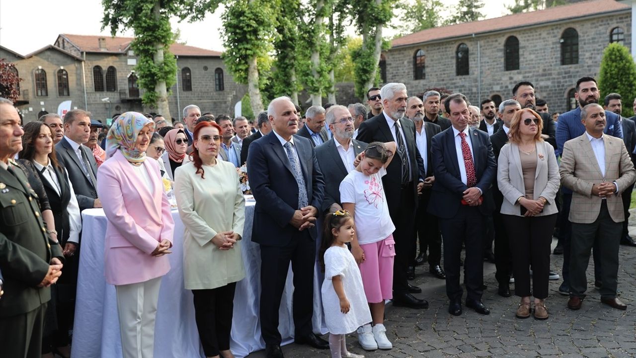 Diyarbakır'da Kurban Bayramı Bayramlaşma Programı Düzenlendi