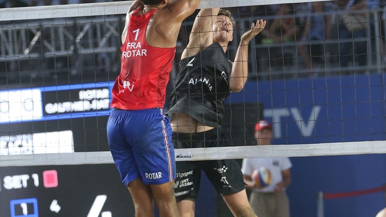 Dünya Plaj Voleybolu Pro Tur 2025'te Çekya Şampiyon: Erkekler Final Sonuçları