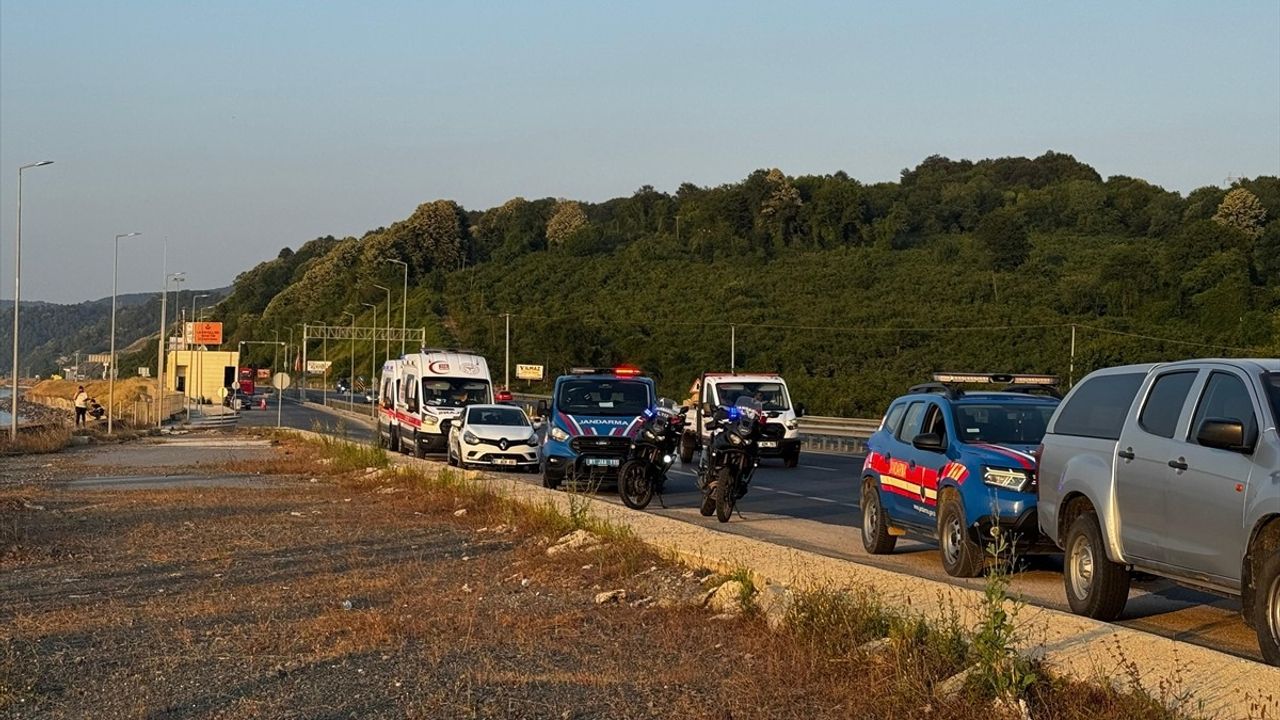 Düzce'de Denize Giren Genç Sağlıkçının Boğulma Ortaklığı
