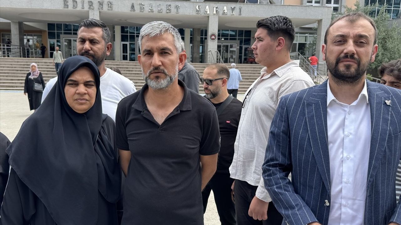 Edirne'de 16 Yaşındaki Gülden Coni'nin Cinayeti Davasında İlk Duruşma Gerçekleşti