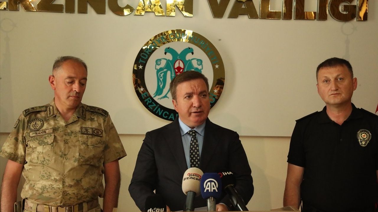 Erzincan'da Asayiş ve Güvenlik Bilgilendirme Toplantısı Düzenlendi