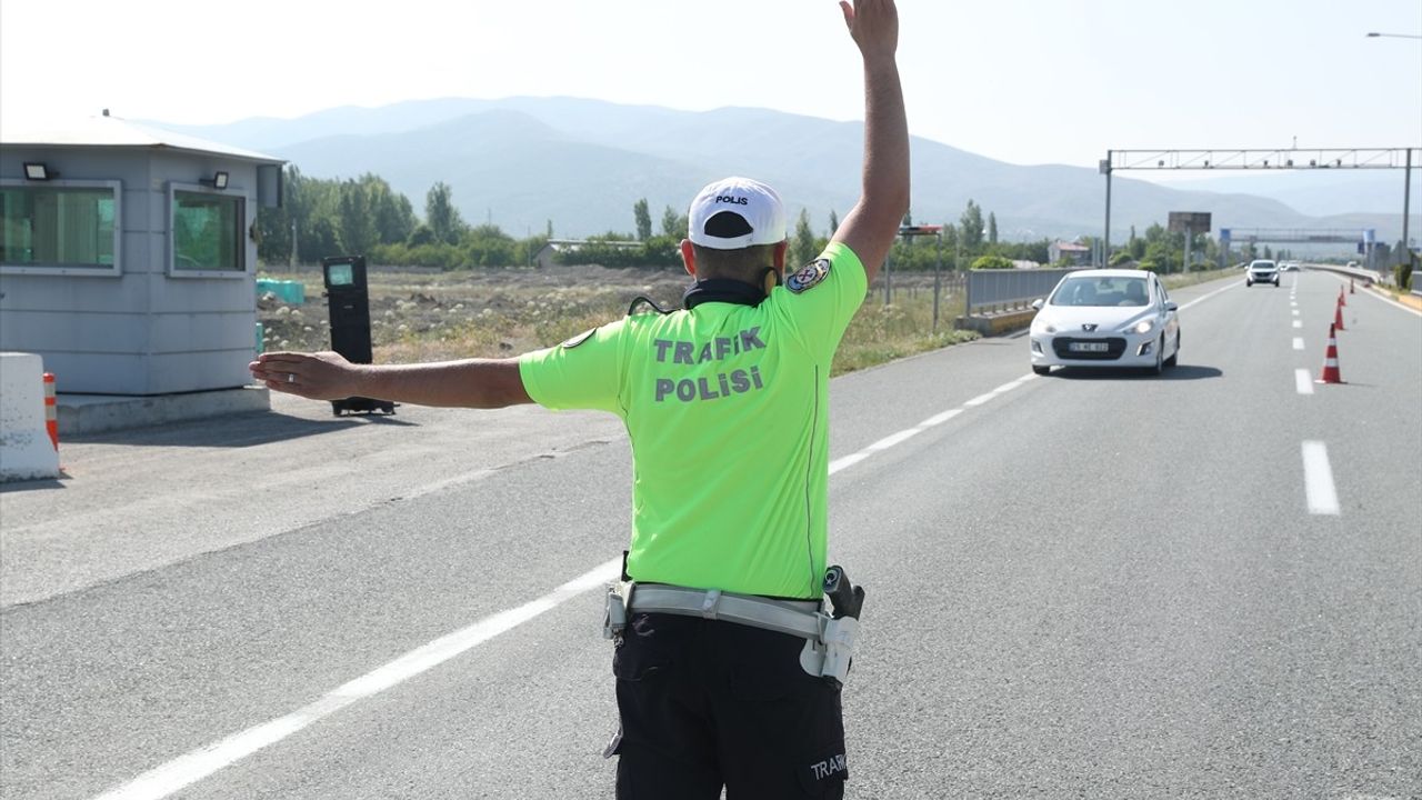 Erzincan'da Kurban Bayramı İçin Trafik Denetimleri Artırıldı