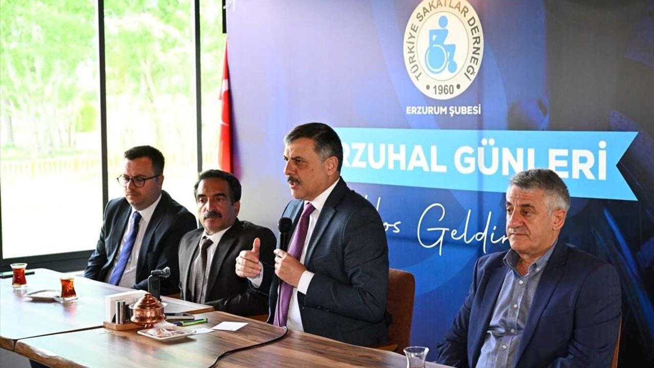 Erzurum'da Engelliler, Arzuhal Günleri'nde Taleplerini Dile Getirdi