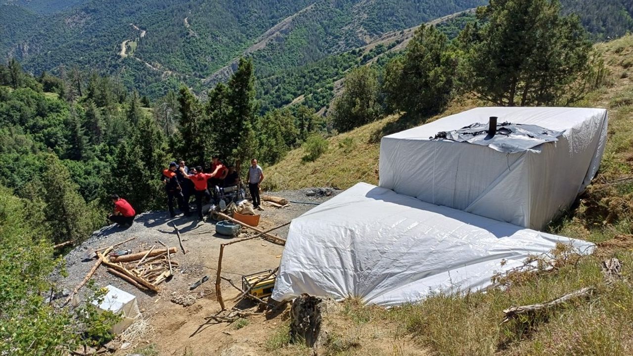 Erzurum'da Oltu Taşı Ocağındaki Göçükte Hayatını Kaybedenlerin Sayısı 3'e Yükseldi