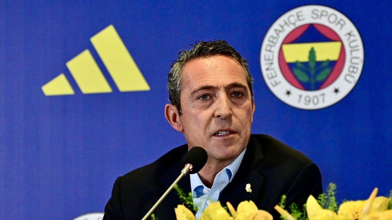 Fenerbahçe, Adidas ile Tarihi Anlaşma Yaptı