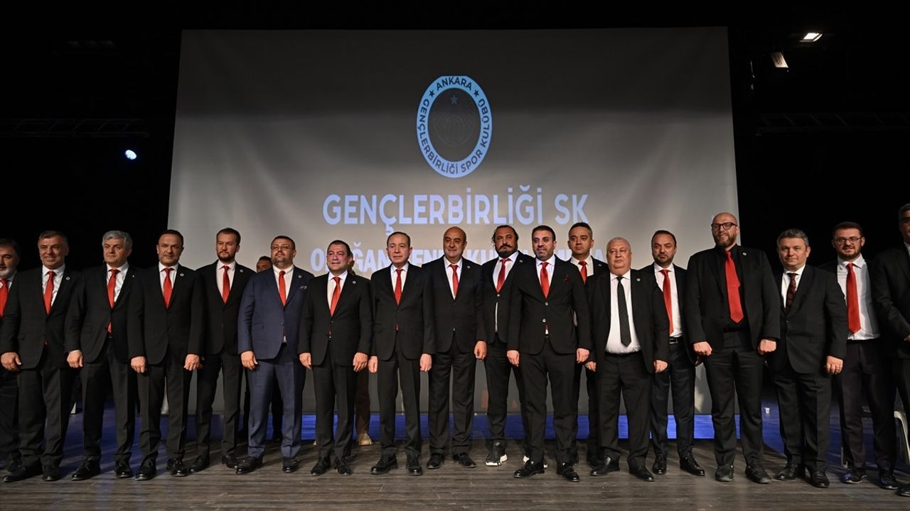 Gençlerbirliği Kulübü'nde Osman Sungur Yeniden Başkan Seçildi